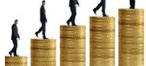 Osoba prowadząca działalność gospodarczą trzymająca w ręku cylinder, symbolizujący efektywne umiejętności zarządzania. Przejmowanie kontroli i prowadzenie z precyzją w środowisku korporacyjnym.