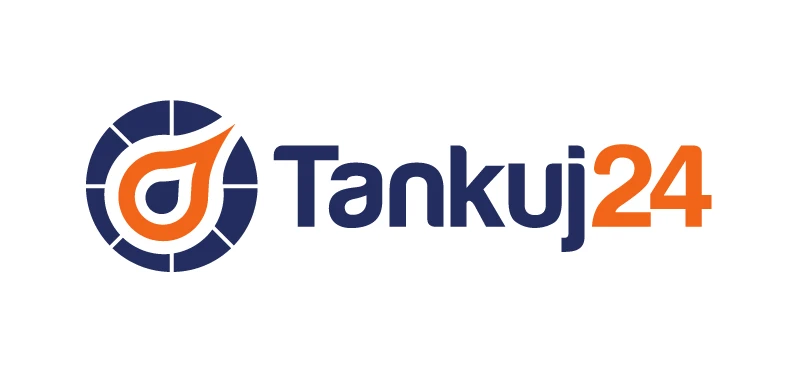 Czarno-pomarańczowe logo Tankuj24 na tablicy reklamowej. Zaoszczędź na paliwie w Tankuj24! #Polska #paliwo #zniżki