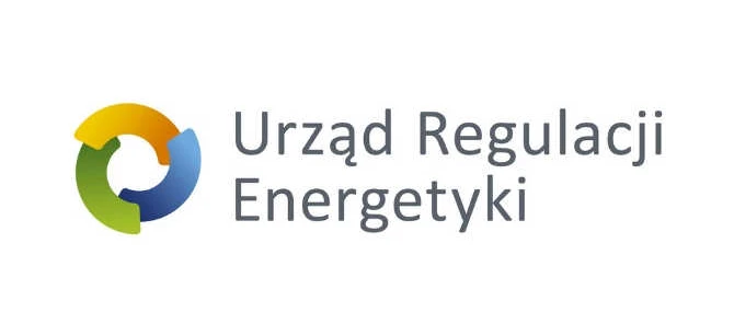 Zdjęcie Urzędu Regulacji Energetyki w Polsce. Budynek biurowy z napisem "Urząd Regulacji Energetyki" na fasadzie. Organ nadzoru energetycznego w Polsce.