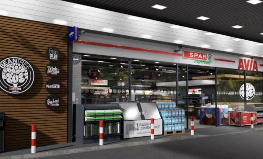 Logo dla SPAR Express reklamujący artykuły sklepu convenience, w tym napoje, lód i przekąski na półkach w restauracji fast food.