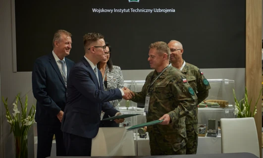 PZL Defence i Wojskowy Instytut Techniczny Uzbrojenia łączą siły – nowe porozumienie przyspieszy rozwój bojowych systemów bezzałogowych